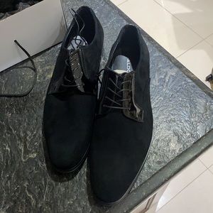 Brand new Aldo men’s size 11 black dress shoes